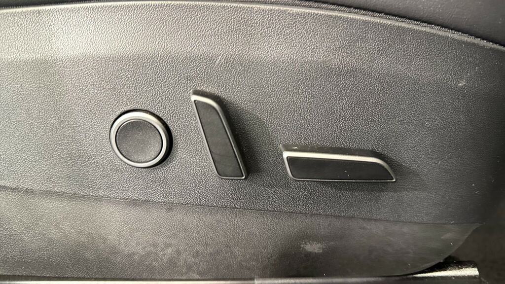Tesla Model Y Dual Motor Long Range Suv 4Wde White #17