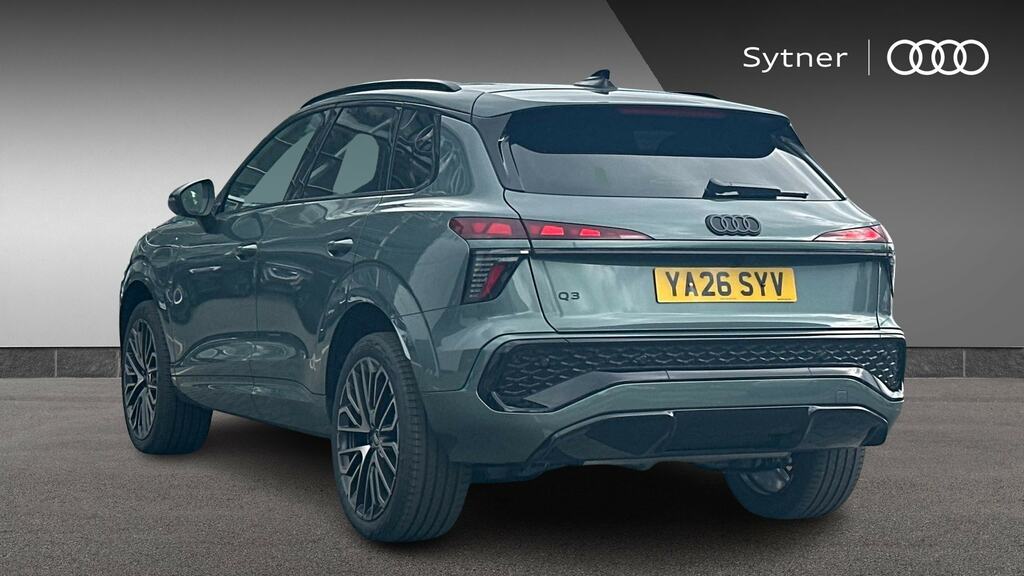 Audi Q3 1.5 E-hybrid Edition 1 S Tronic Sv Pro Green #4