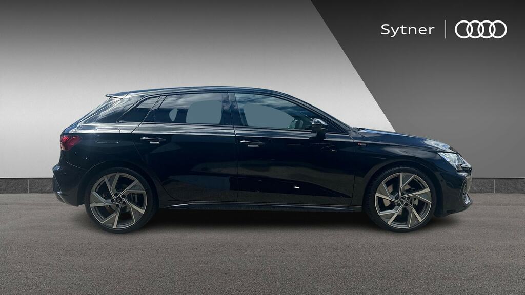 Audi A3 1.5 Tfsi 150 Black Edition S Tronic YH26OWO Black #4