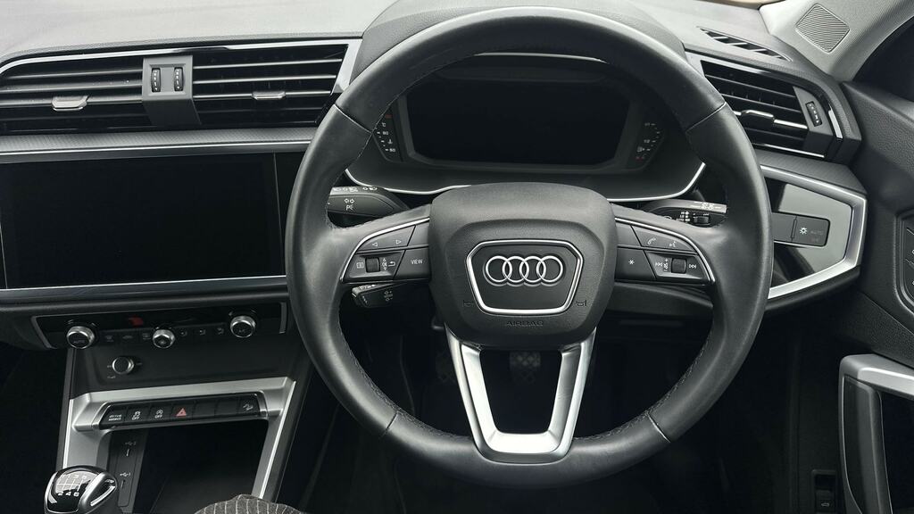Audi Q3 35 Tfsi Black Edition S Tronic Tech Pack Blue #10