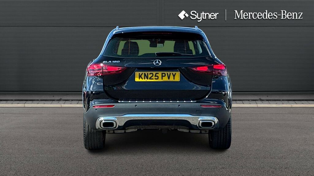 Mercedes-Benz GLA Class Gla 180 Sport Edition KN25PVY Black #6