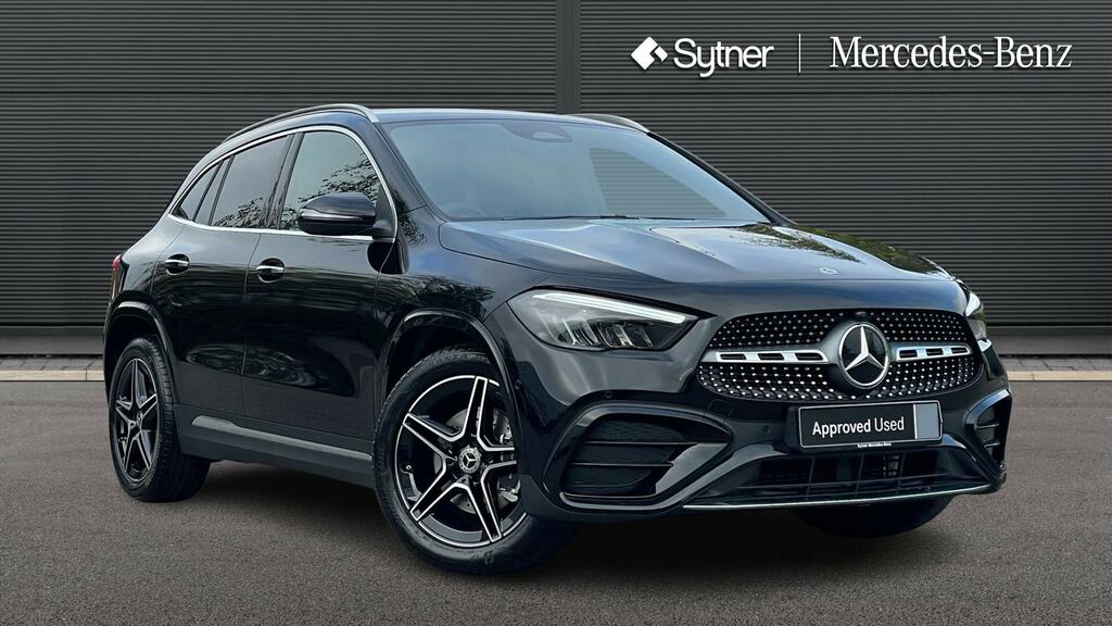 Mercedes-Benz GLA Class Gla 200 Amg Line Executive Black