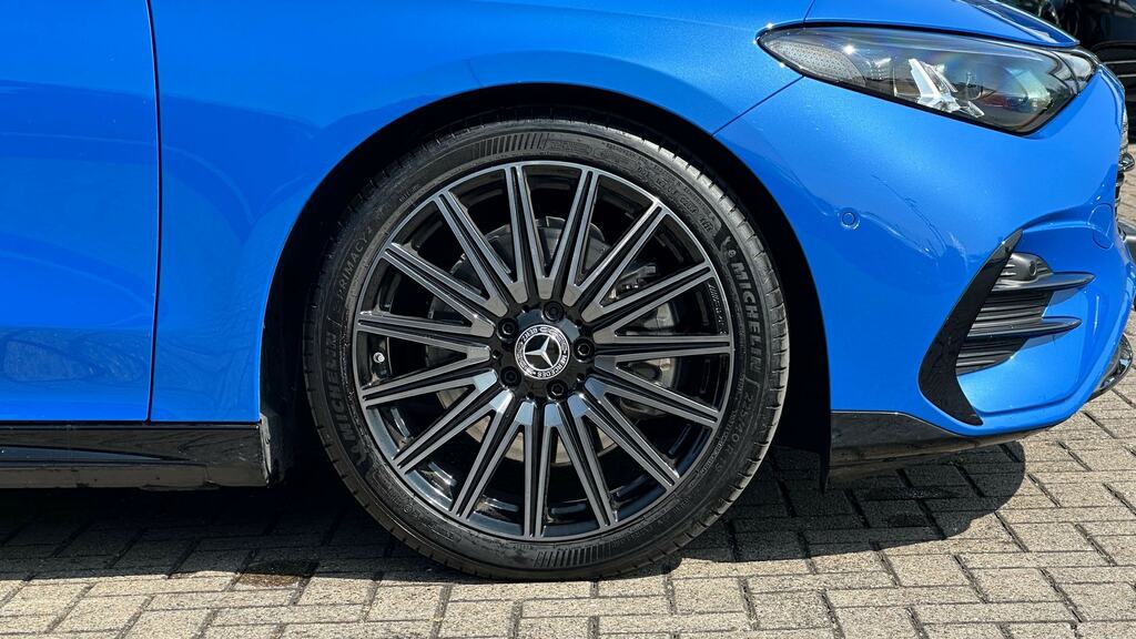 Mercedes-Benz CLA Class Cla 200 Amg Line Premium Plus Blue #5