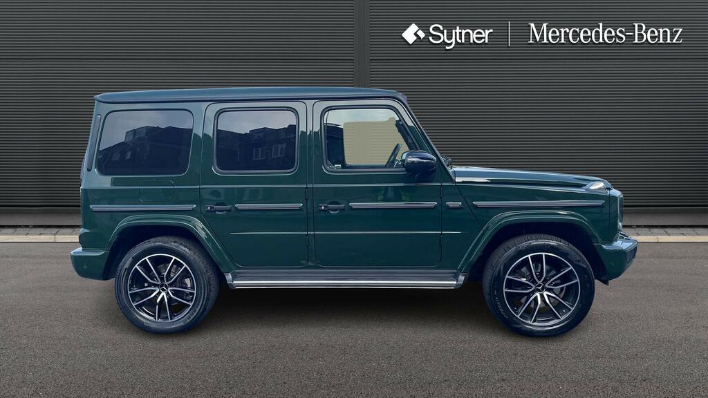 Mercedes-Benz G Class G400d Amg Line Premium Plus 9G-tronic Green #4
