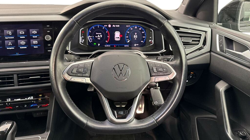 Volkswagen Polo Hatchback Silver #10
