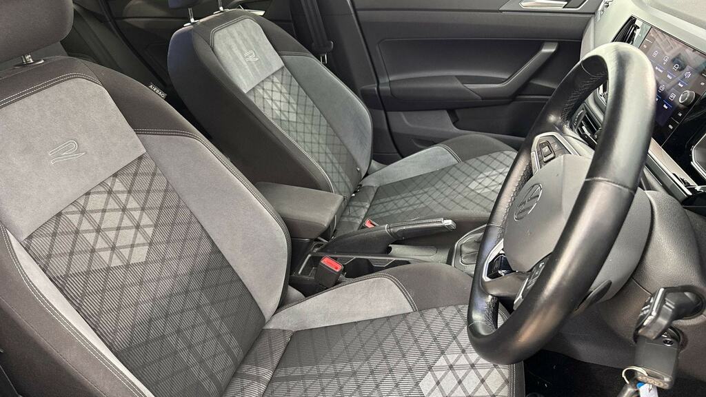 Volkswagen Polo Hatchback Silver #15