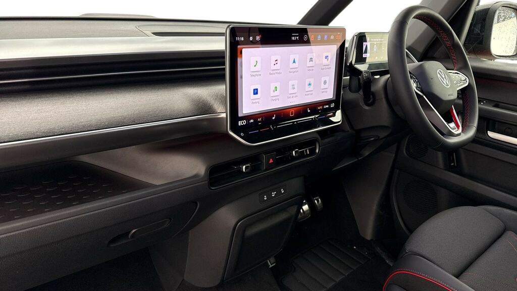 Volkswagen ID.Buzz 250Kw Gtx Pro 79Kwh 4Motion Red #2