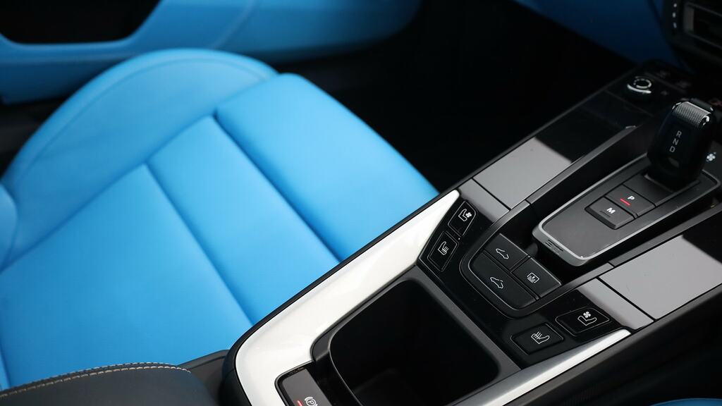 Porsche 911 911 Carrera Grey #18