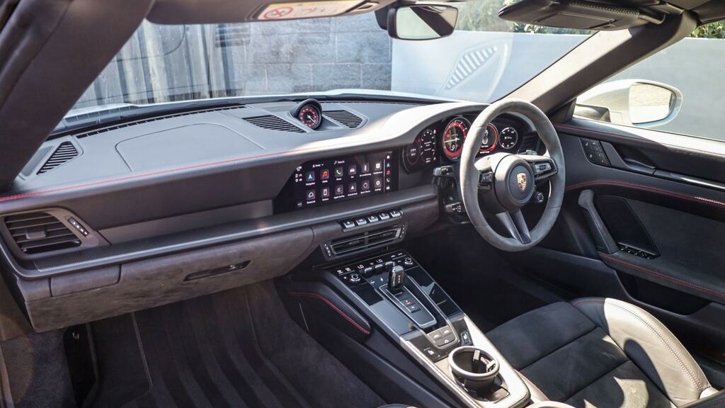 Porsche 911 Carrera Gts Pdk #10