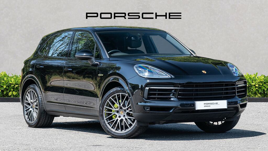 Porsche Cayenne E-hybrid Tiptronic S Black