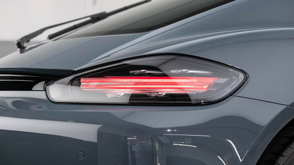 Porsche 718 Cayman Coupe Black #22