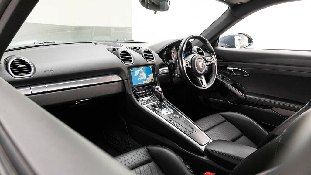 Porsche 718 Cayman Coupe Black #13