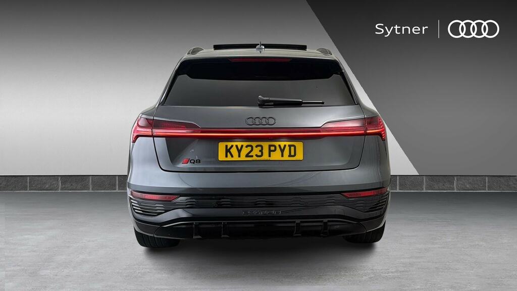 Audi Q8 e tron S Line 55 E-tron Quattro 300,00 Kw Blue #9
