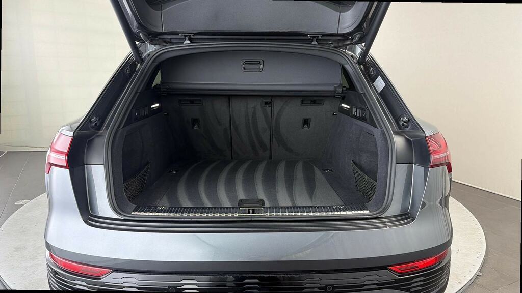 Audi Q8 e tron S Line 55 E-tron Quattro 300,00 Kw Blue #21