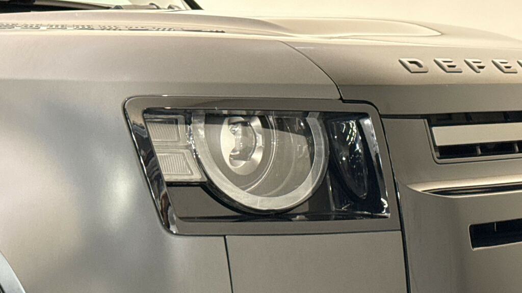 Land Rover Defender 110 X-dynamic Se Silver #17