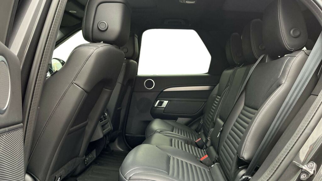 Land Rover Discovery D350 Dynamic Hse Grey #4