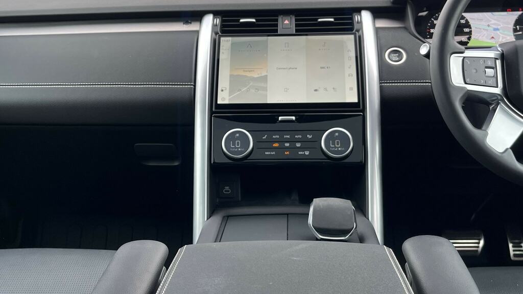 Land Rover Discovery D350 Dynamic Hse Grey #14