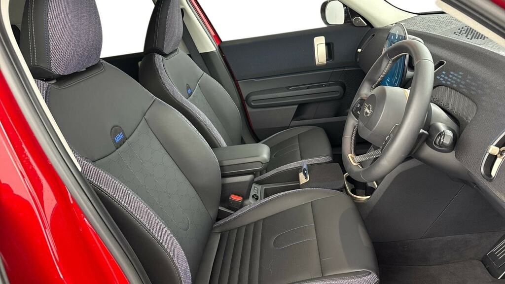 Mini Countryman Electric Blue #11