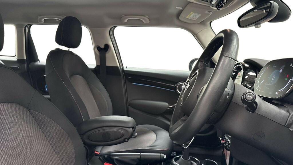 Mini Hatch Mini 135Kw Cooper S Level 1 33Kwh Aut Silver #11