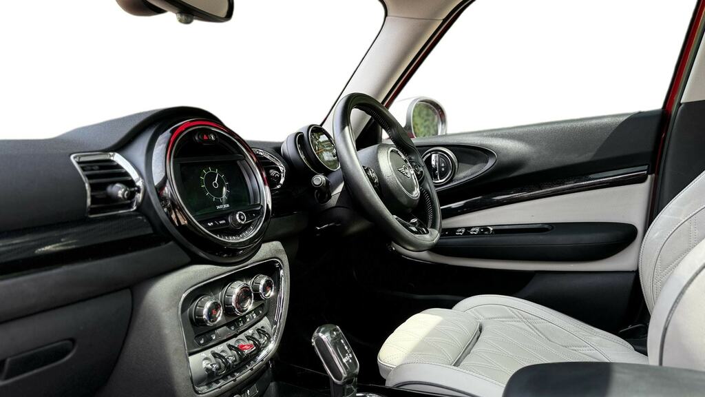 Mini Clubman 1.5 Cooper Exclusive 6Dr Comfort Pack BA69WFE Red #6