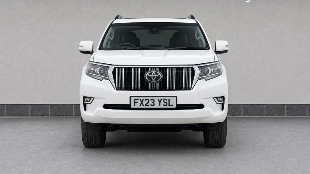 Toyota Land Cruiser 2.8 D-4d 204 Invincible 7 Seats White #5