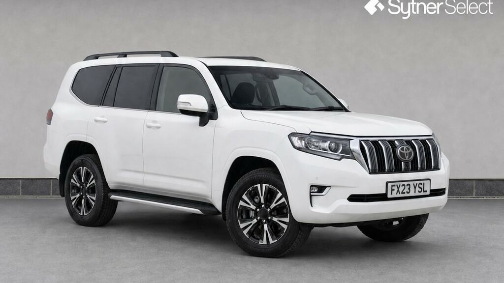 Toyota Land Cruiser 2.8 D-4d 204 Invincible 7 Seats White