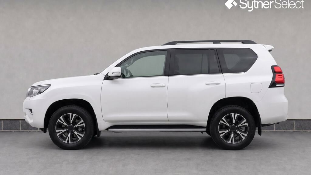 Toyota Land Cruiser 2.8 D-4d 204 Invincible 7 Seats White #6