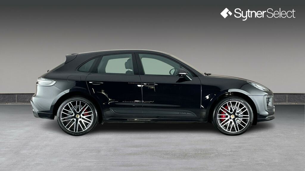 Porsche Macan Gts Pdk Black #3