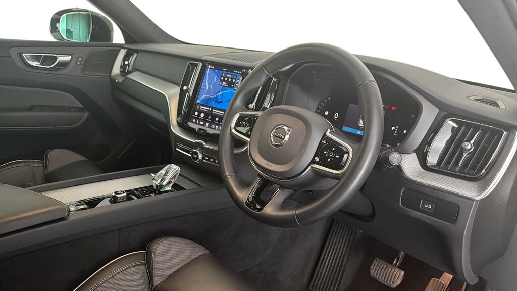 Volvo XC60 B5 Awd Plus Dark Blue #9