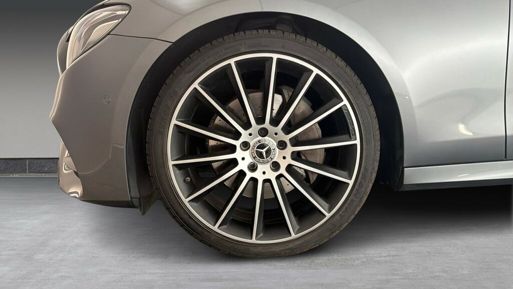 Mercedes-Benz E Class E220 D Amg Line Night Edition Premium Plus Saloon Black #26