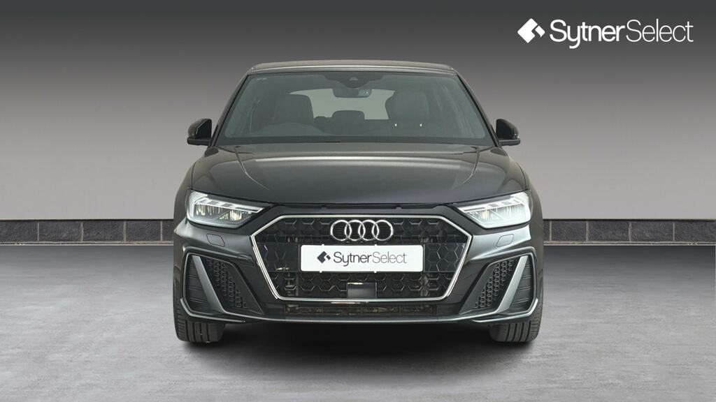 Audi A1 35 Tfsi S Line S Tronic Black #4