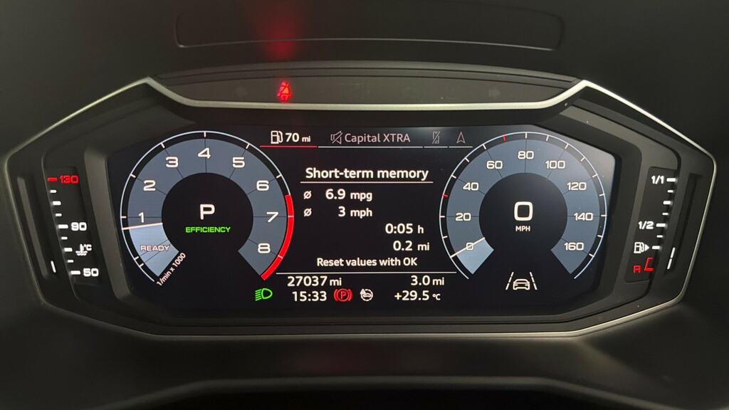 Audi A1 Audi A1 Sportback Technik 25 Tfsi 95 Ps 5-Speed Black #13