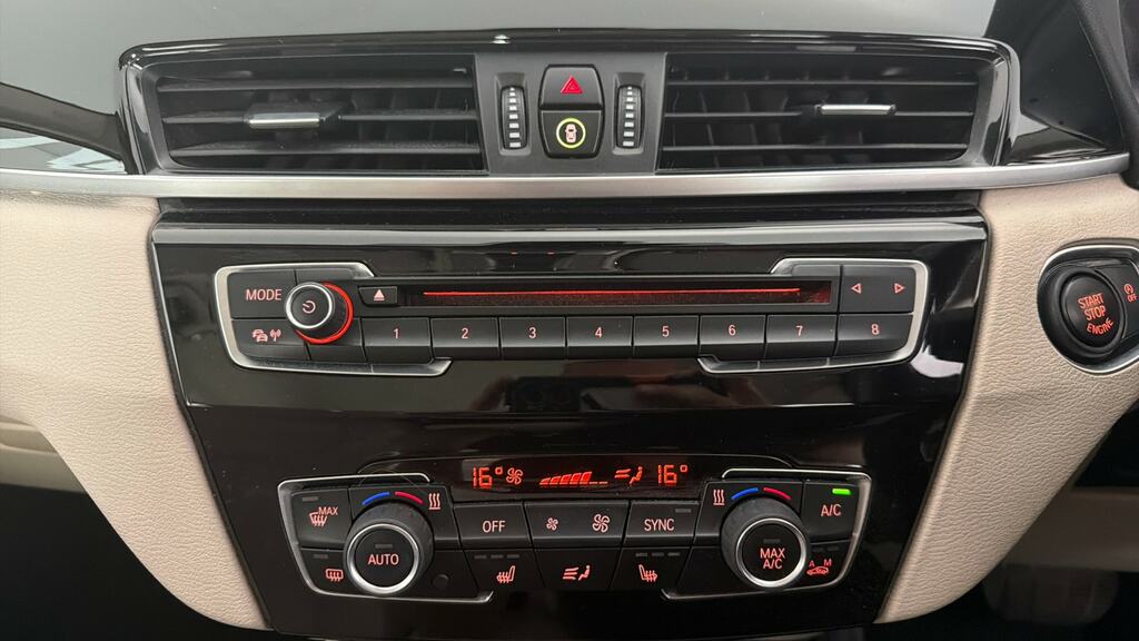 BMW X1 20I Xline White #16