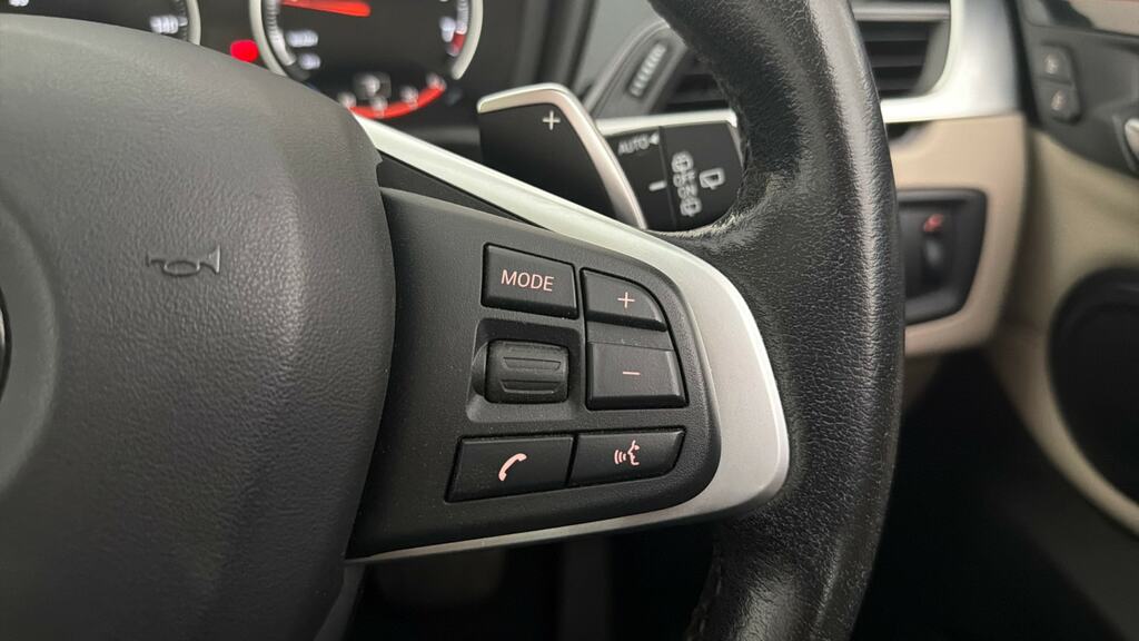 BMW X1 20I Xline White #18