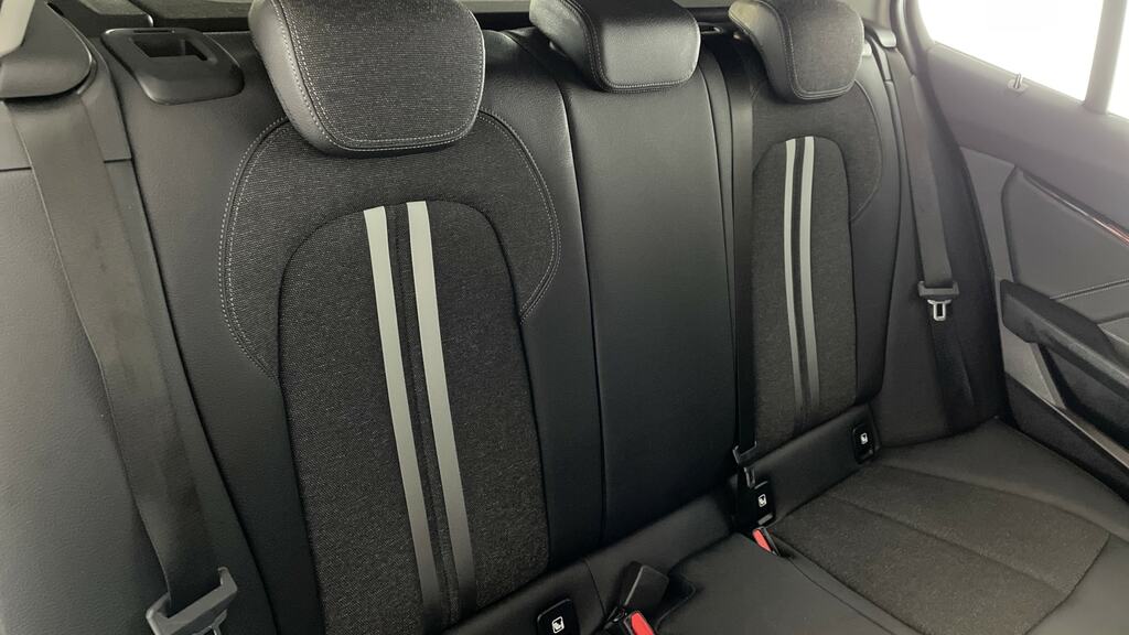 BMW 1 Series M140i Shadow Edition Step White #12