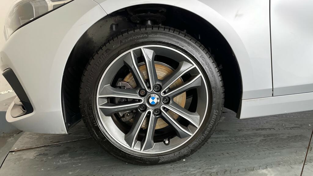 BMW 1 Series M140i Shadow Edition Step White #24