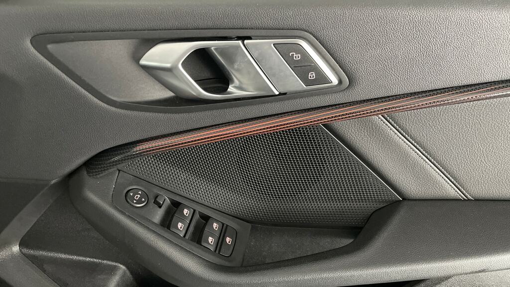 BMW 1 Series M140i Shadow Edition Step White #21