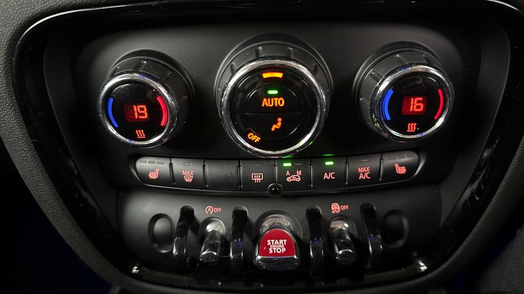 Mini Clubman Cooper Classic  #16
