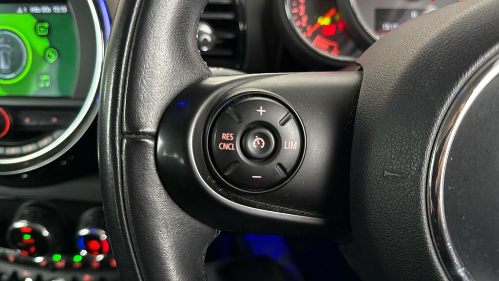Mini Clubman Cooper Classic  #17