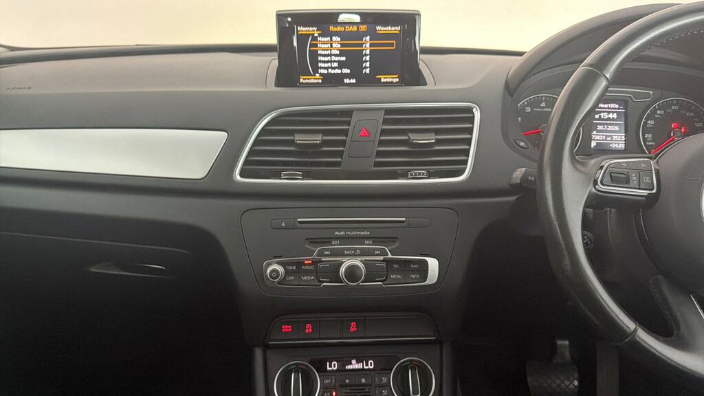 Audi Q3 Tfsi S Line Edition White #7