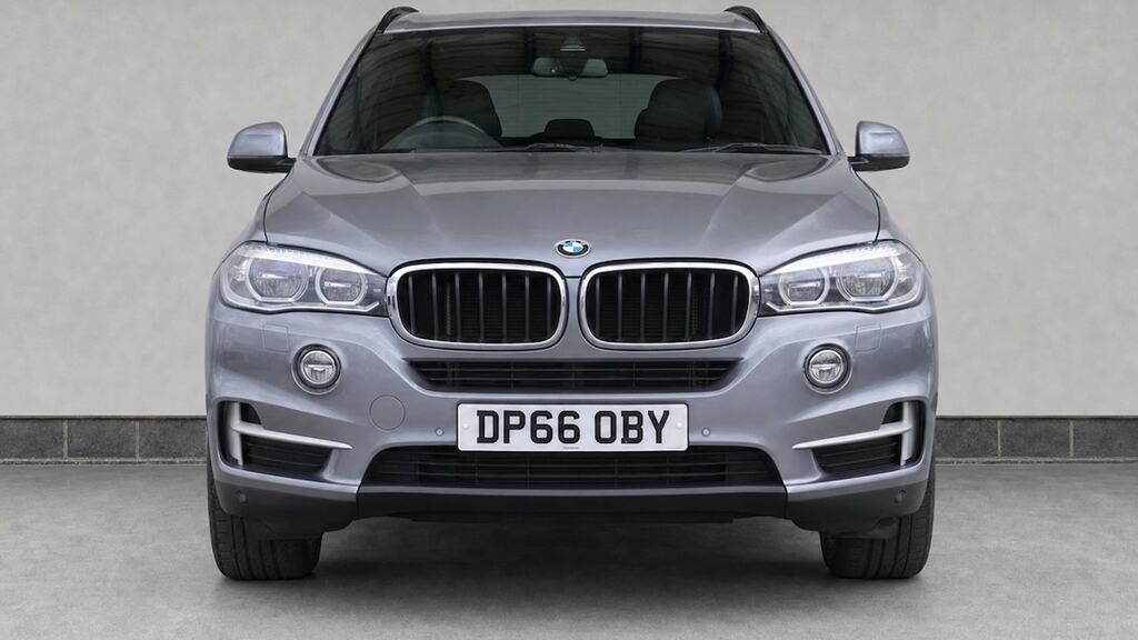 BMW X5 Xdrive30d Se Grey #5