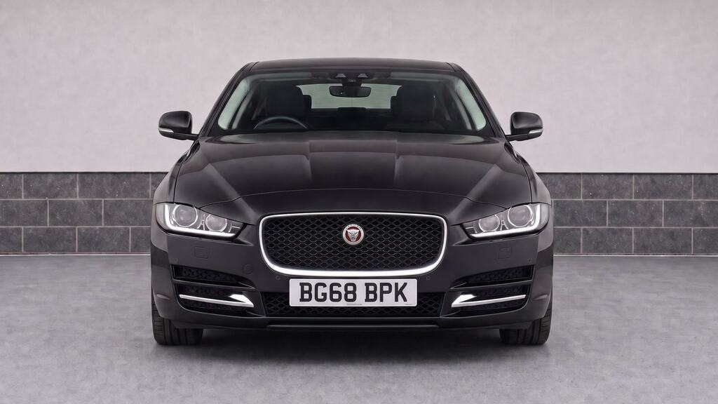 Jaguar XE 2.0 Ingenium R-sport Black #5
