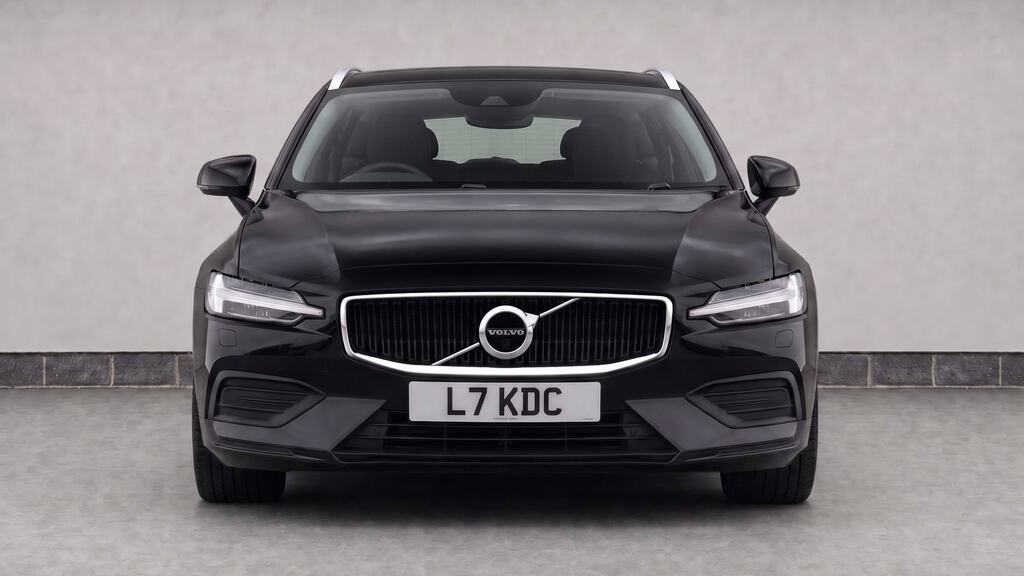 Volvo V60 2.0 D3 150 Momentum Plus Black #5