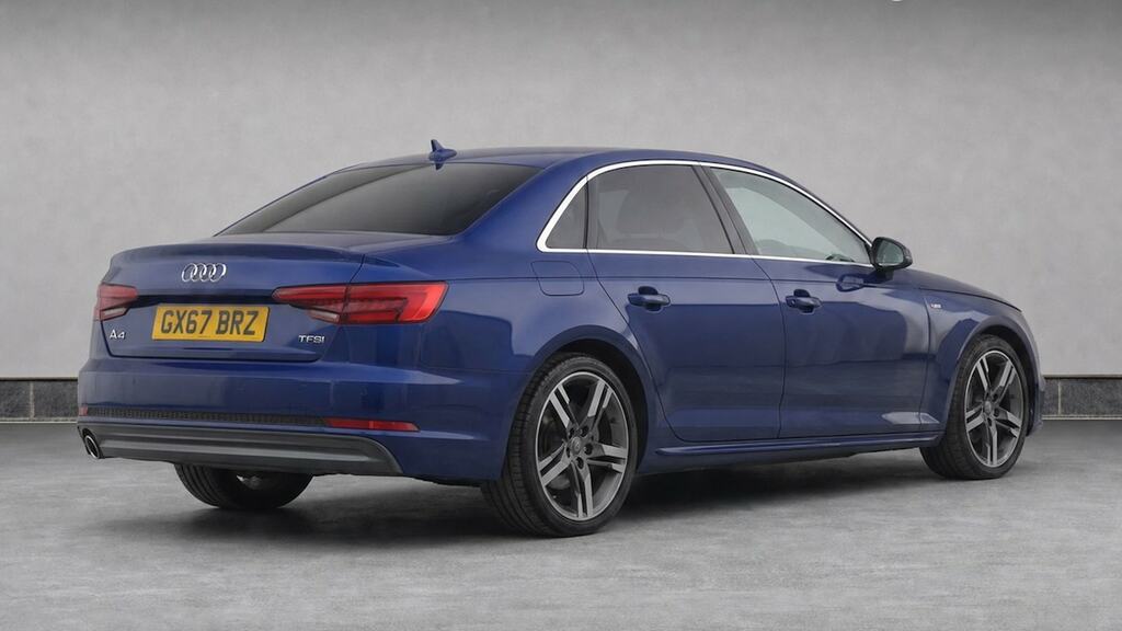 Audi A4 2.0T Fsi S Line Blue #4