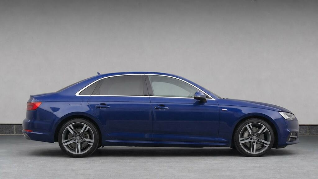 Audi A4 2.0 Tdi 190 Black Edition S Tronic Grey #8