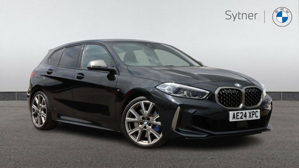 BMW 1 Series M135i Xdrive Step Black