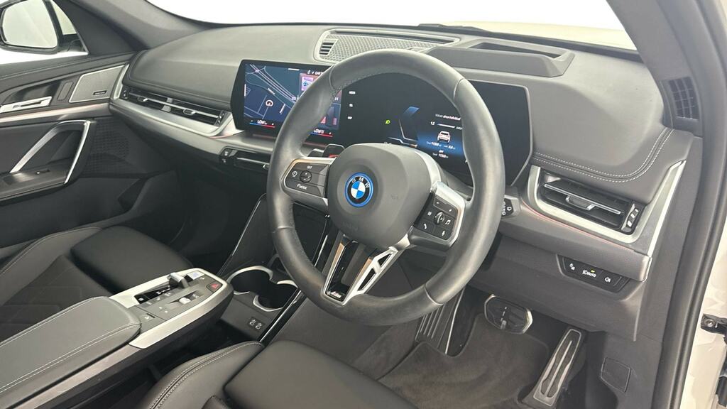 BMW iX1 230Kw Xdrive30 M Sport 65Kwh White #6