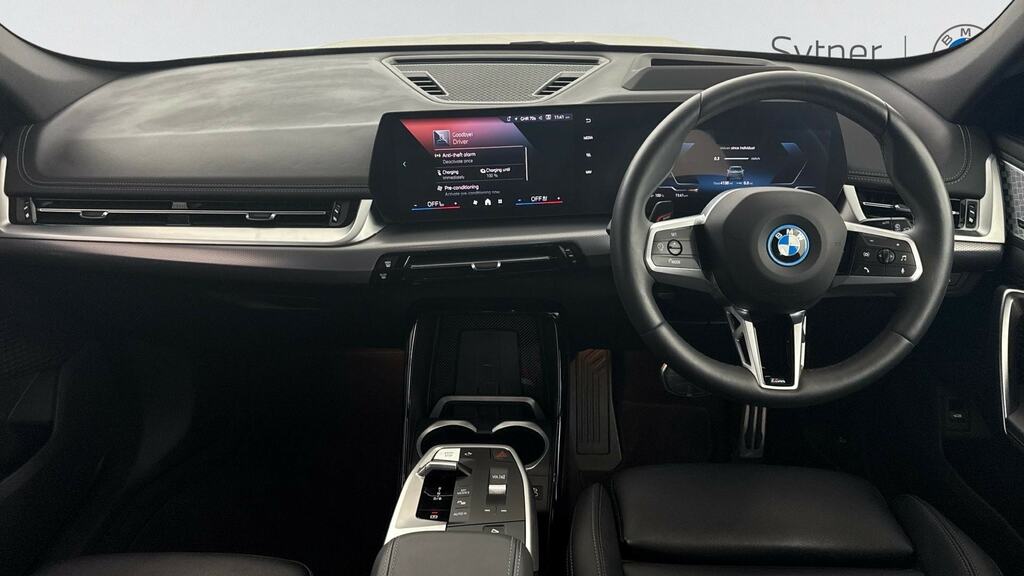 BMW iX1 150Kw Edrive20 M Sport 65Kwh Techpro Blue #4