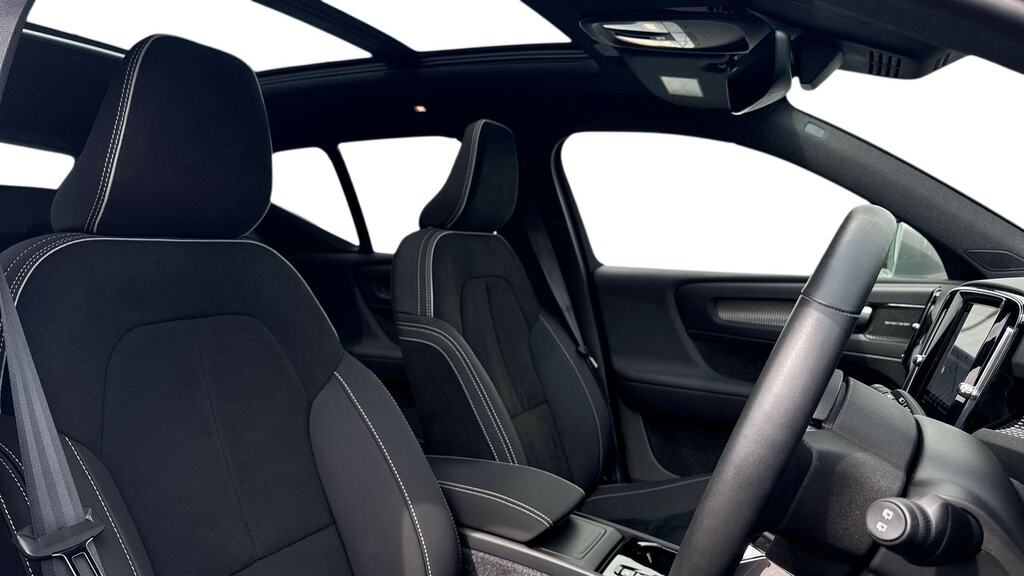 Volvo XC40 2.0 B3p Plus Dark Grey #9