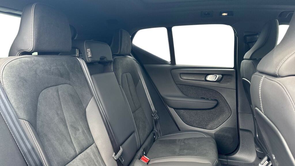 Volvo XC40 2.0 B3p Plus Dark Grey #10